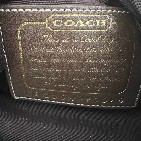 Signature Coach Small Cosmetic Bag - Picture 4 of 5